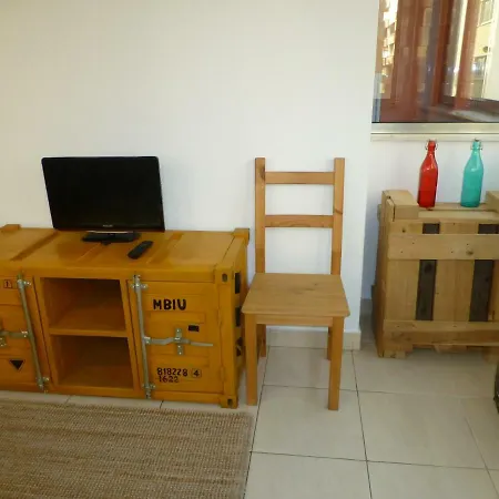 Portimao, Cozy T1 In City Center, Algarve Apartment *